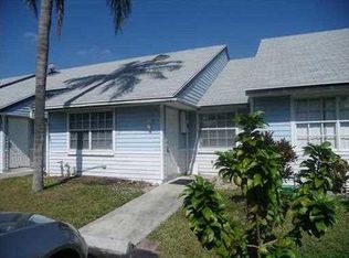 7411 Tam Oshanter Blvd, Pompano Beach, FL 33068