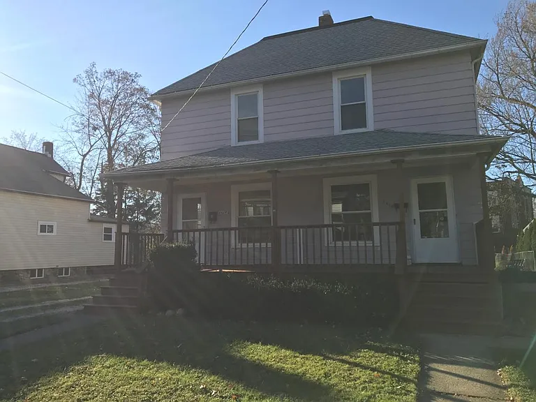 4414 Center St #LEFT — Photo 1