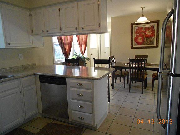 5th image of 52355 Santa Monica Dr