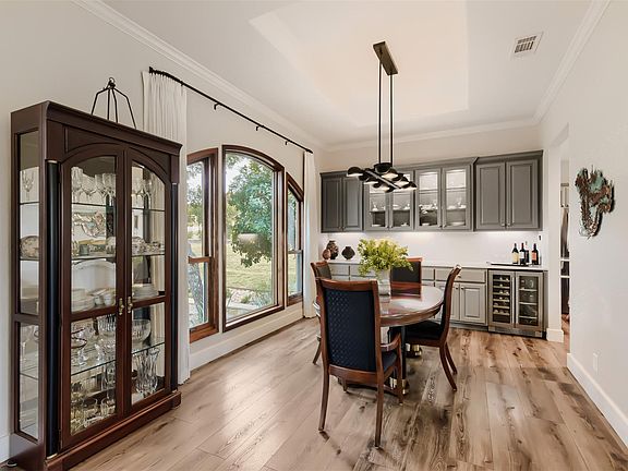 4th image of 1441 Kemp Hills Dr