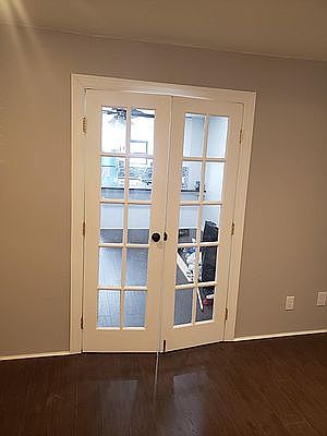 3rd image of 462 58th St #2
