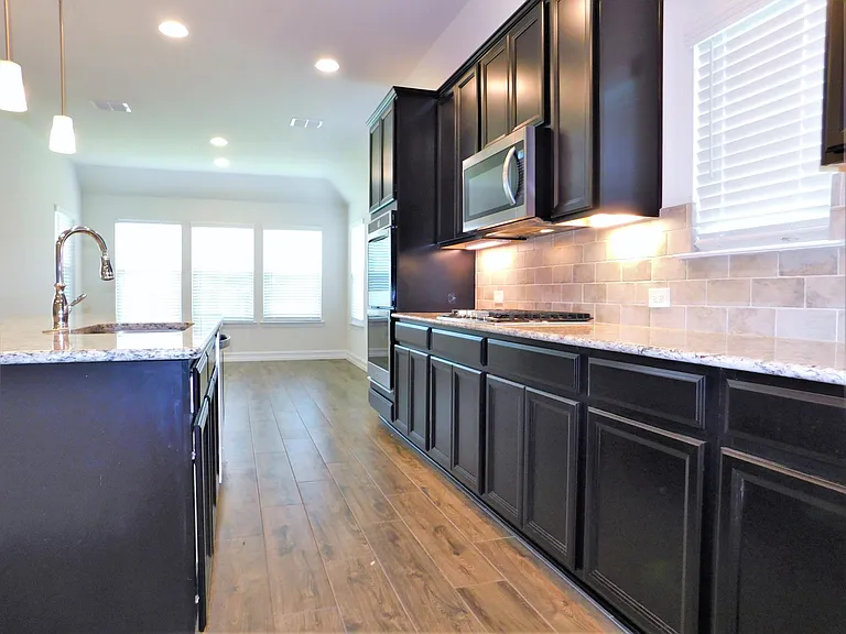 1321 Millican Ln — Photo 12