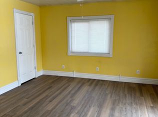 20 Merton Rd, Holland, OH 43528