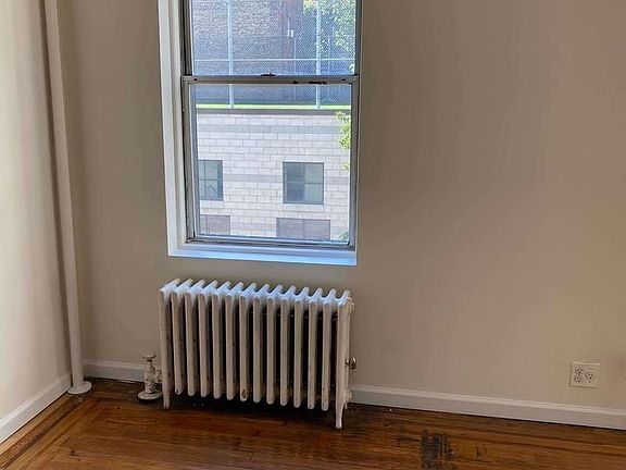 4th image of 1689 1st Ave #4A