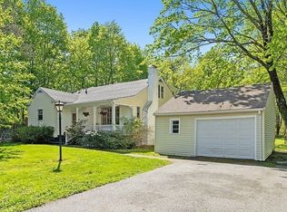 46 Concord Rd, Bedford, MA 01730