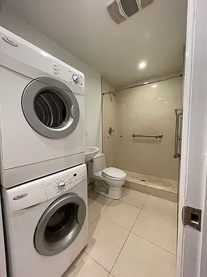 Rented by Building Equity Real Estate LLC | media 14