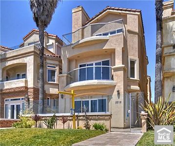 2212 Pacific Coast Hwy, Huntington Beach, CA, 92648