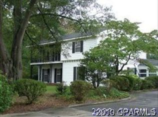 1106 E Rock Spring Rd, Greenville, NC 27858