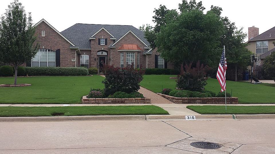 1st image of 310 Pintail Dr
