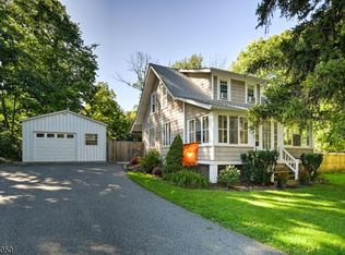 195 Millbrook Ave, Randolph, NJ 07869
