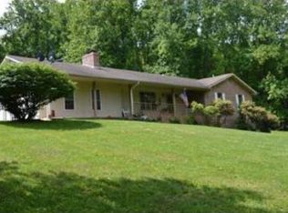 584 Heaton Creek Rd, Roan Mountain, TN 37687