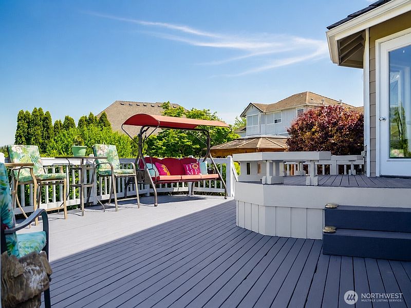 5th image of 4029 Crystal Ridge Drive SE