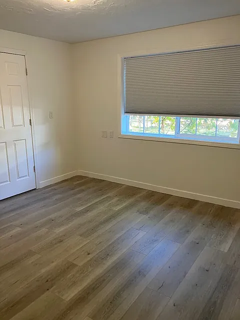 3 bed, 1350 sqft, $2,395 — Photo 4