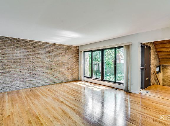 4th image of 5754 S Dorchester Ave