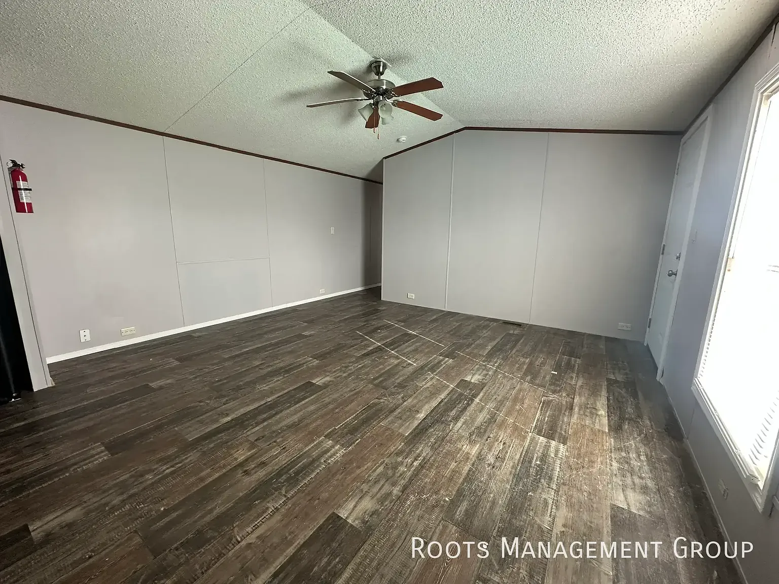 3 Bed 2 Bath Home Available for Lease at Carefree Valley - Apply Now! — Photo 2