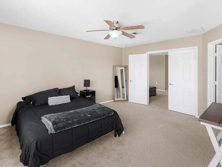 6708 Glebe Path — Photo 23