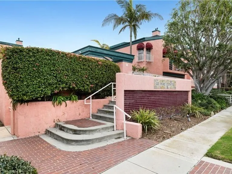24510 Park St — Photo 14