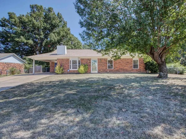 9 Old Orchard Dr, Mabelvale, AR 72103