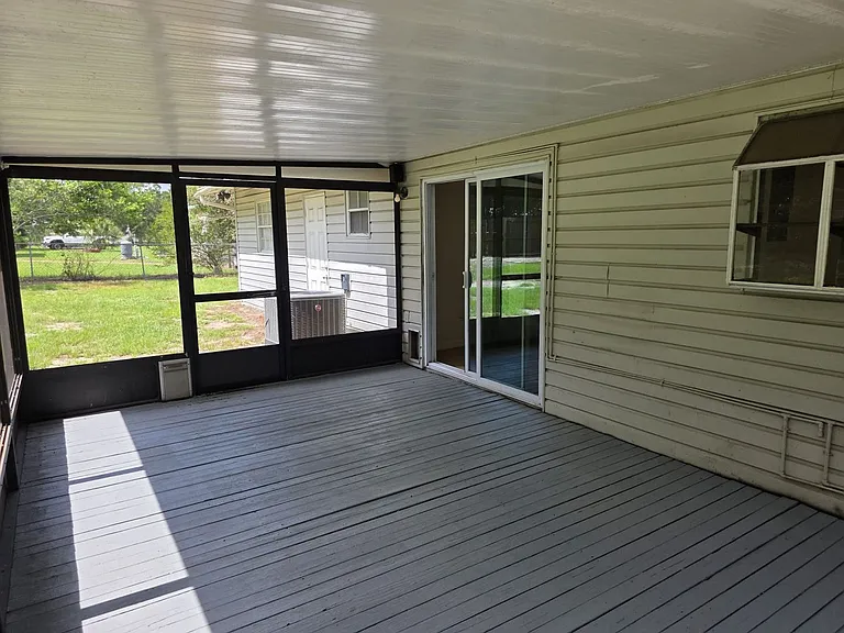 619 Knowles Rd — Photo 19