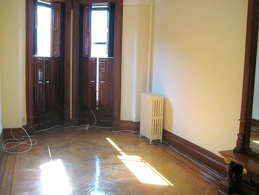 Rented by TB Shaw Realty | media 8