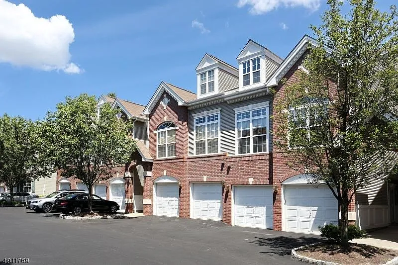 260 Riverwalk Way #Q175 photo 1