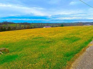 433 Lake View Rd, Ewing, KY 41039