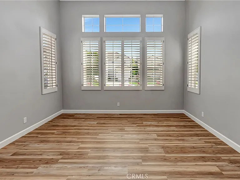 47 Creek View Rd — Photo 16