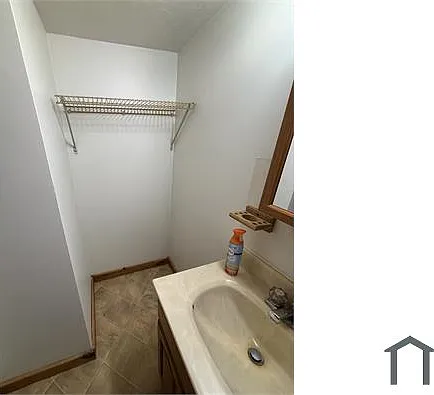 24 Pearl St #9 — Photo 2