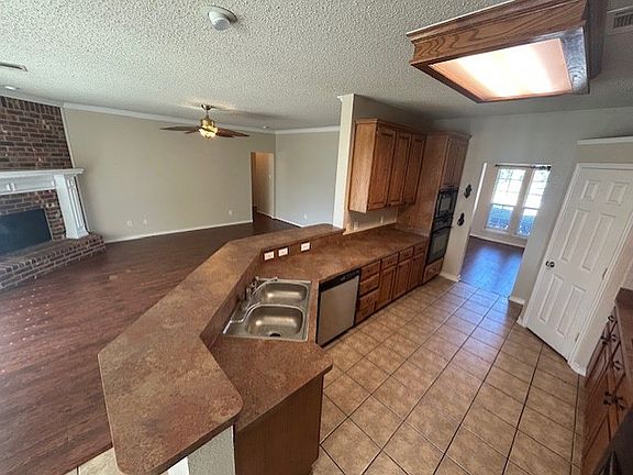 5th image of 1603 Timber Brook Dr