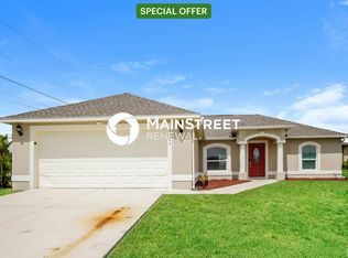 2005 Christopher Ave N, Lehigh Acres, FL 33971