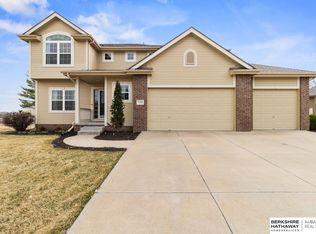7103 S 193rd St, Gretna, NE 68028