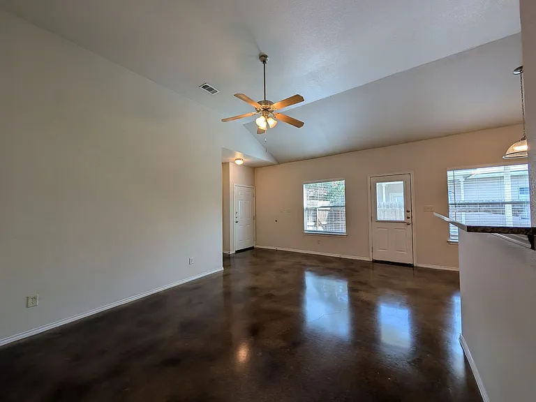 236 Anne Louise Dr #A — Photo 6