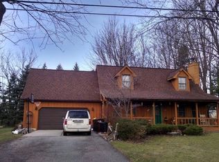 1310 W Herbison Dr, Dewitt, MI