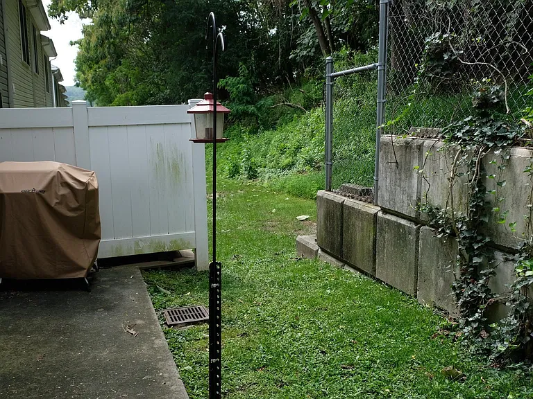 100 Parker Ave #12 — Photo 7