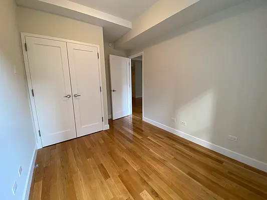 Rented by Stonehenge NYC LLC | media 16