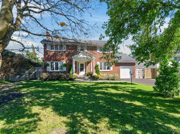 289 Avenue Rd, Kingston, ON K7M 1C8