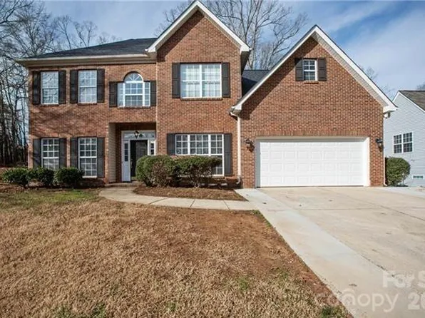 815 Knightsbridge Rd, Fort Mill, SC 29708