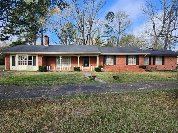 3706 S Chestnut St, Lufkin, TX 75901