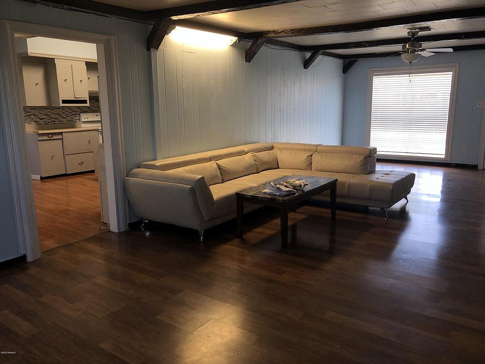 2nd image of 407 N Louisiana Ave