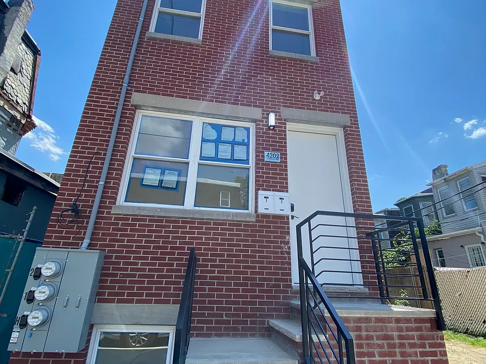 4202 Fairmount Ave #1