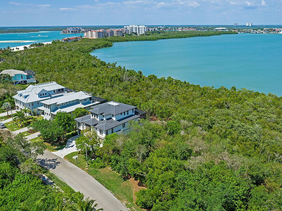 1st image of 941 Royal Marco Way