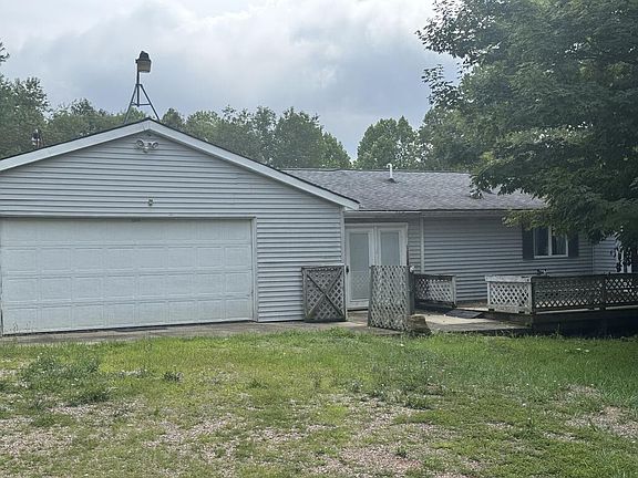 2nd image of 41892 Fitzpatrick Rd