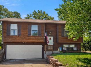 3960 Walnut Ridge Ct, Imperial, MO 63052