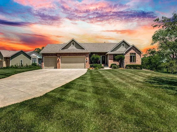 1808 Hazlett St, El Dorado, KS 67042