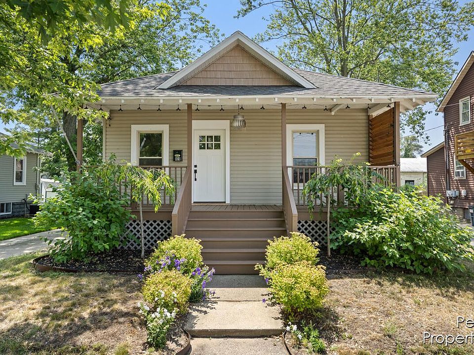 1st image of 820 Waverly Ave