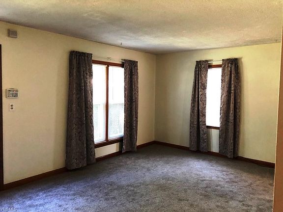 2nd image of 18901 Parkmount Ave
