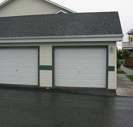 4th image of 305 Michael Grove Ave