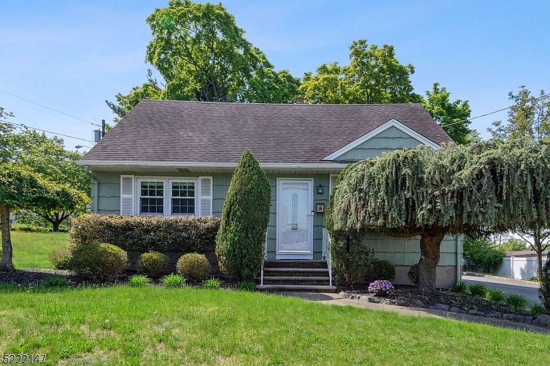 7 Medford Rd, Dumont, NJ 07628 Zillow