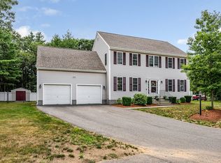 1 Pond View Cir, Shirley, MA 01464
