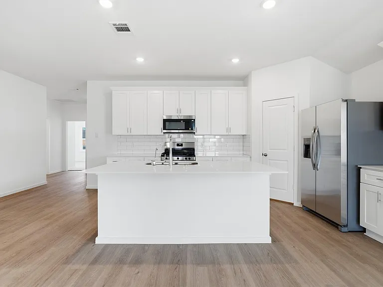 9030 Shady Cabana Way — Photo 3
